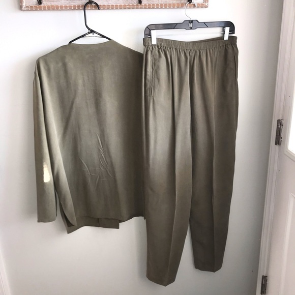 Saks Fifth Avenue Real Clothes 100% Silk Top & Slacks Set Size L See Desc/Measur - Picture 4 of 10